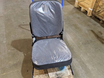Кресло водителя низкое на КАМАЗ за 16500 рублей в магазине remzapchasti.ru 5320-6810010 Н №47