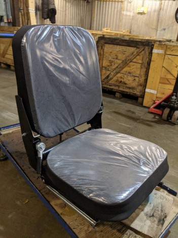 Кресло водителя низкое на КАМАЗ за 16500 рублей в магазине remzapchasti.ru 5320-6810010 Н №80